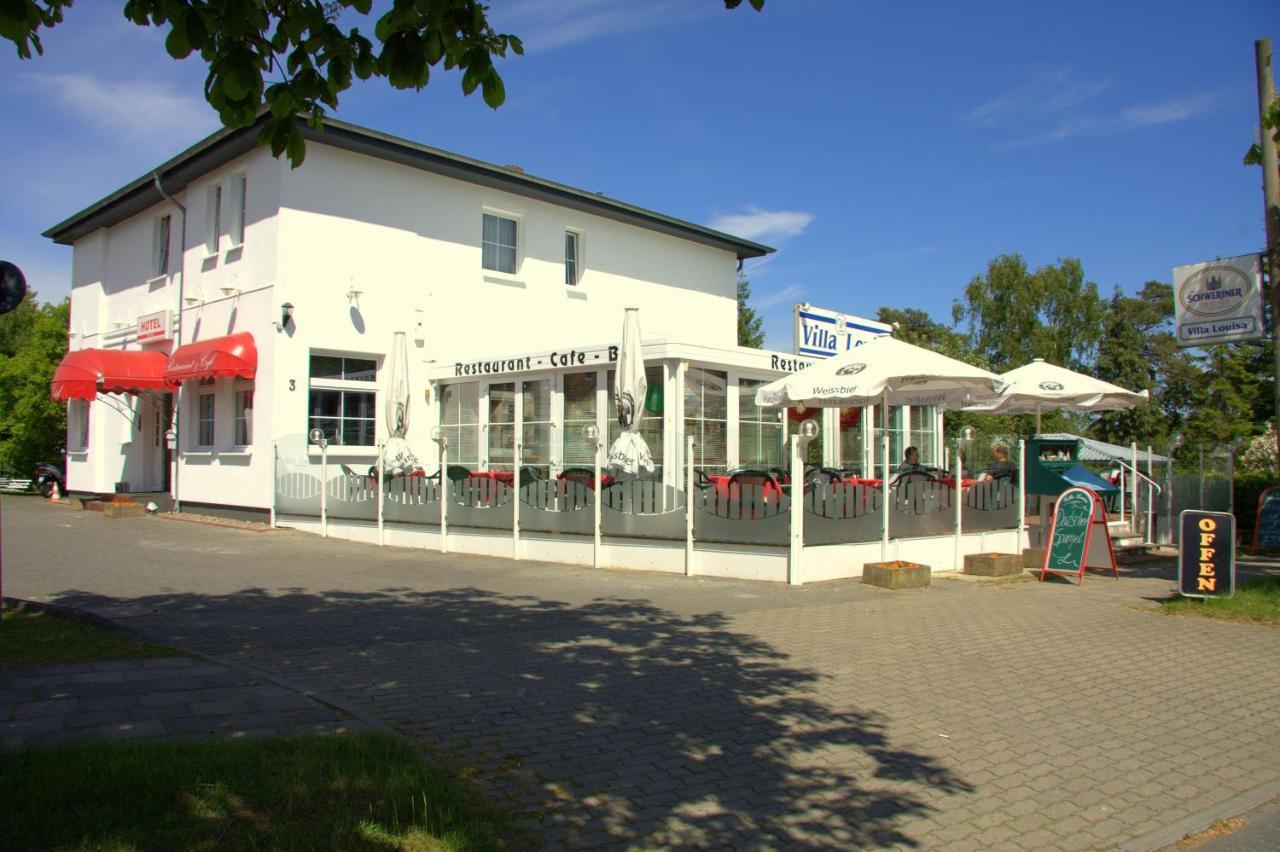 Strandhotel Villa Louisa&Appartementhäuser Villa Josephine und Villa Christine Juliusruh Exteriör bild