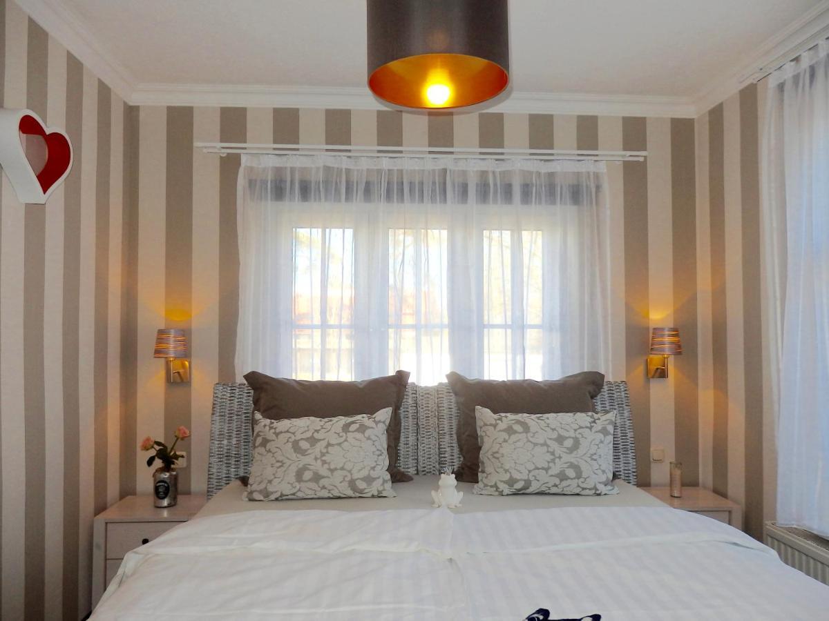 Strandhotel Villa Louisa&Appartementhäuser Villa Josephine und Villa Christine Juliusruh Exteriör bild